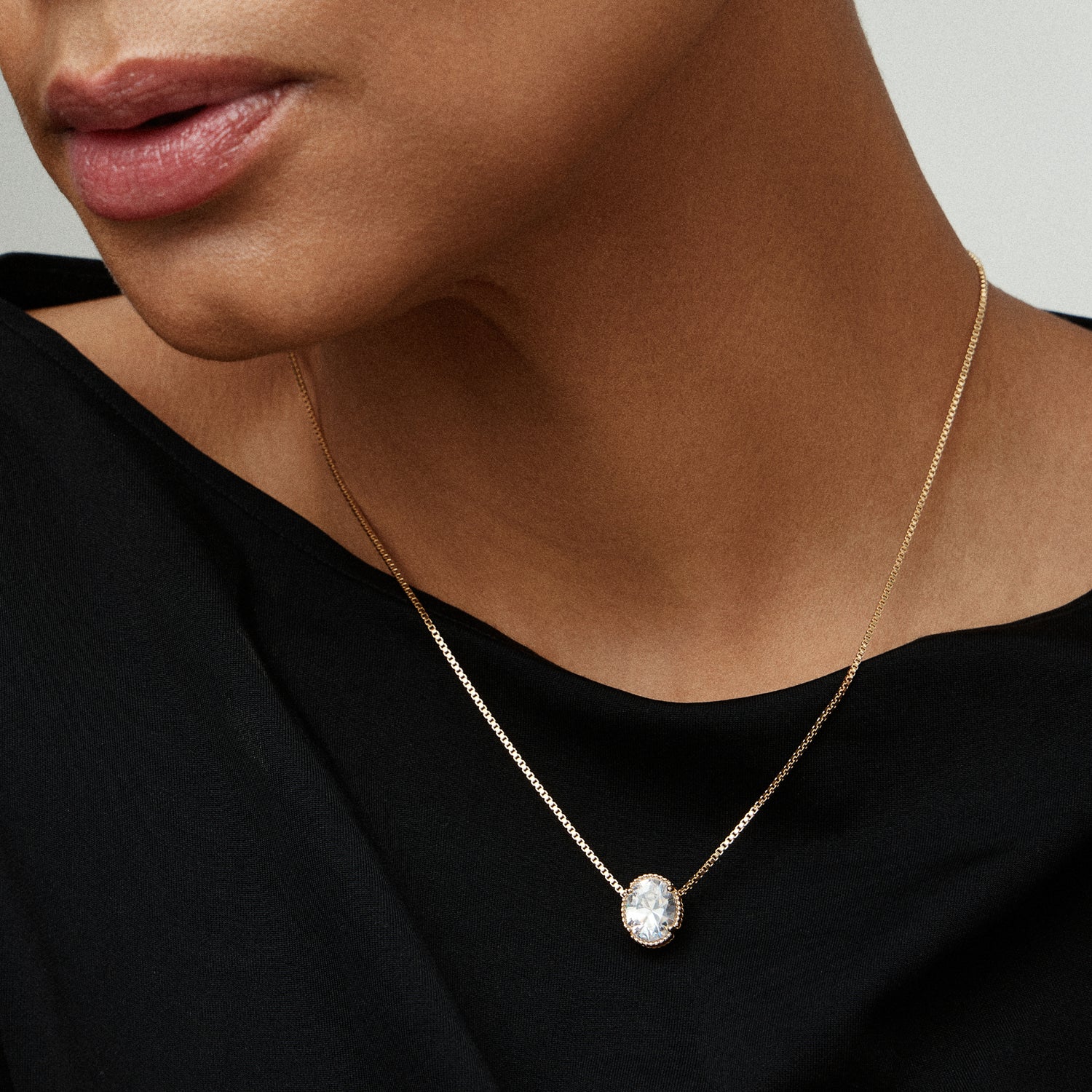 Gold Filled Oval CZ Solitaire Necklace - Frem
