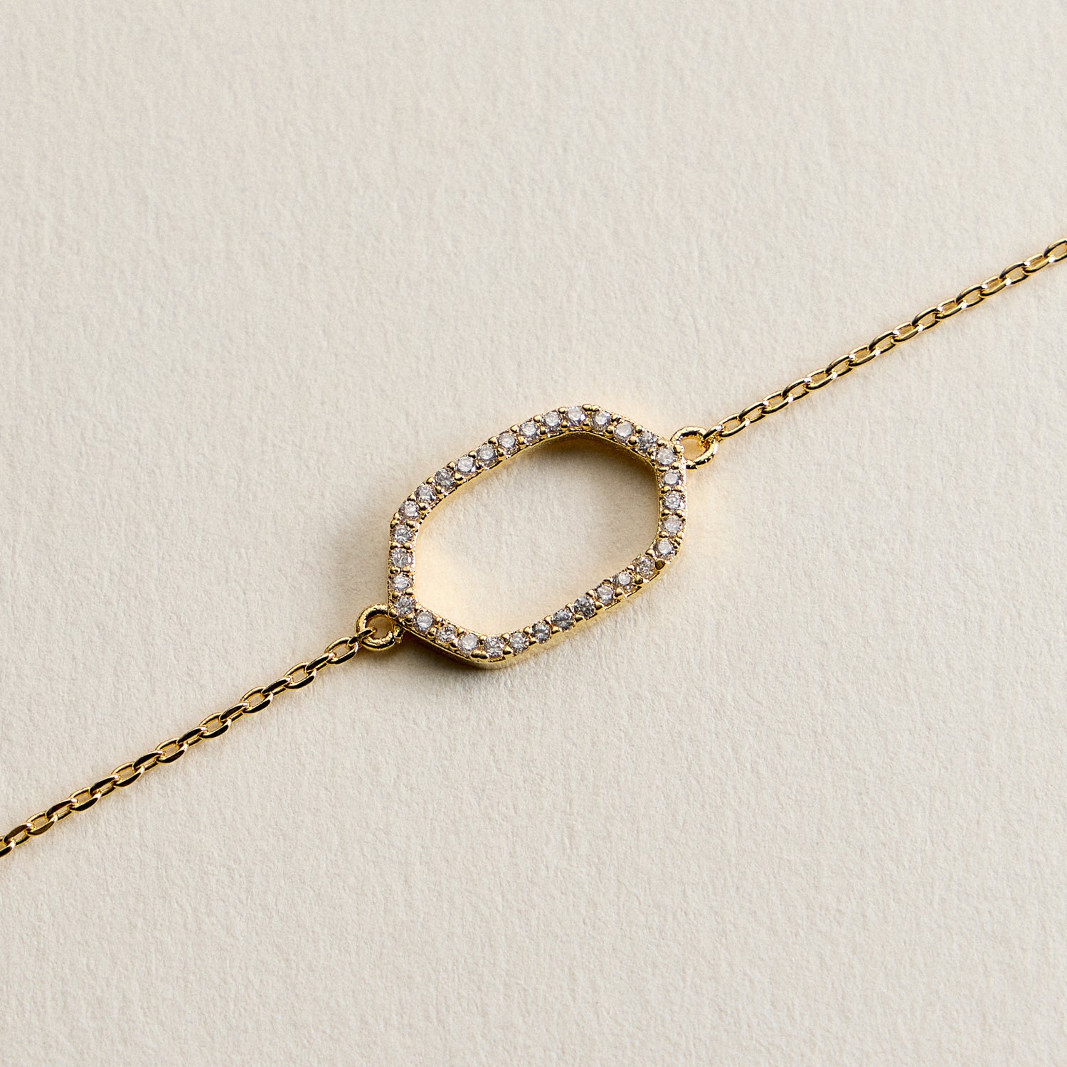 14K Gold Plated Oval Link Crystal Bracelet – Minimalist Pavé Open Frame Chain Bracelet for Women - Frem