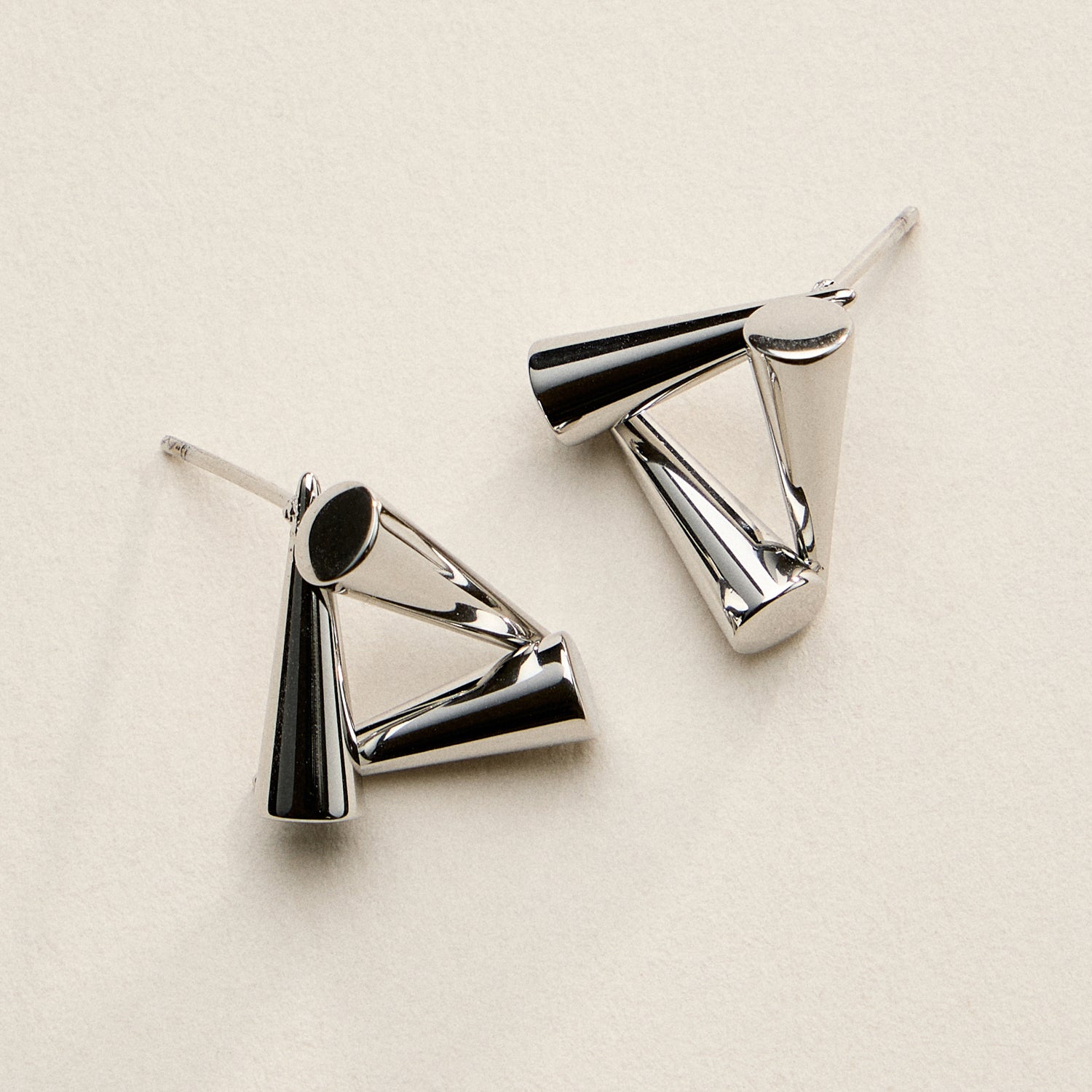 Stainless Steel Geometric Triangle Stud Earrings – Modern Minimal Design