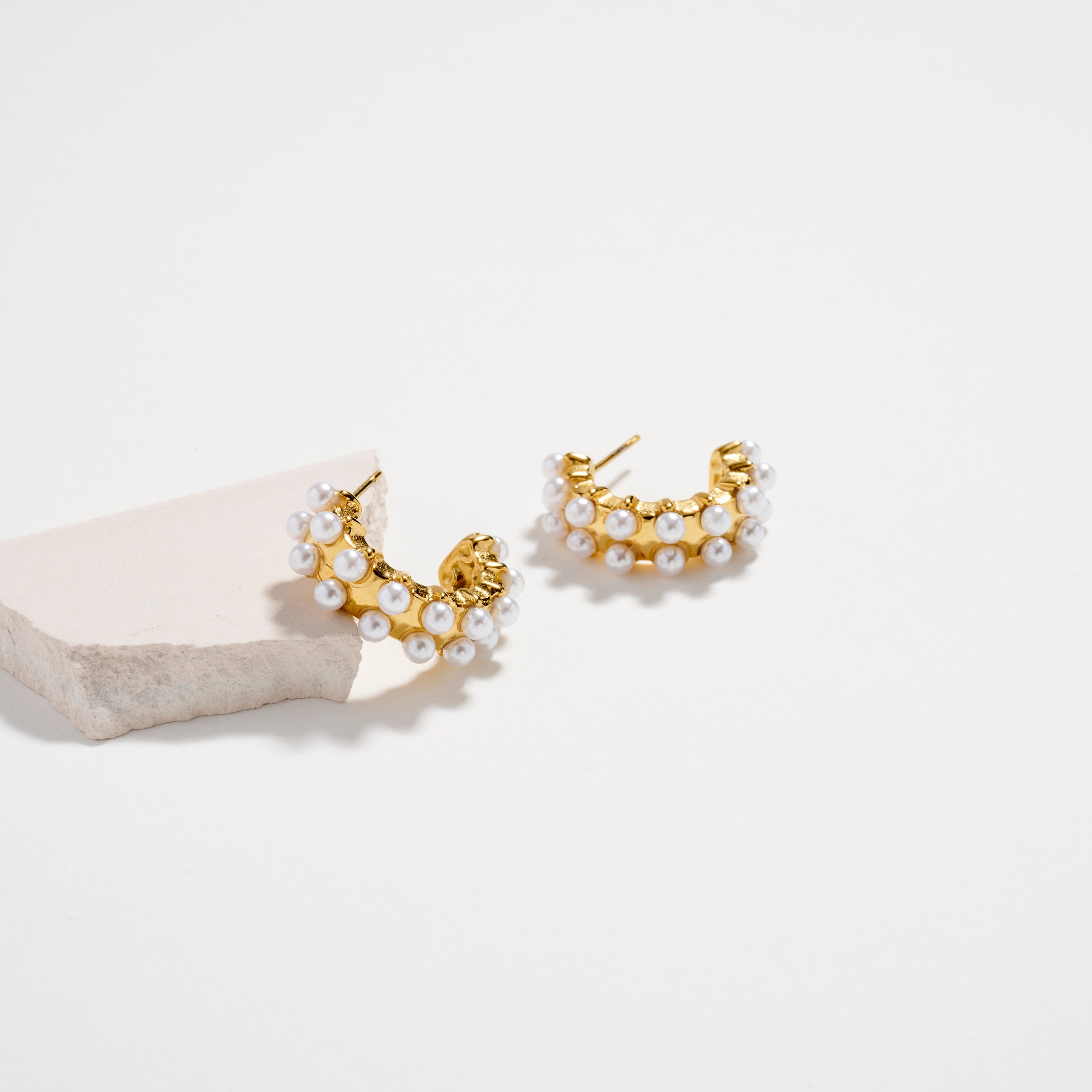 Stainless Steel Pearl Accent Hoop Earrings – Hypoallergenic & Tarnish Free