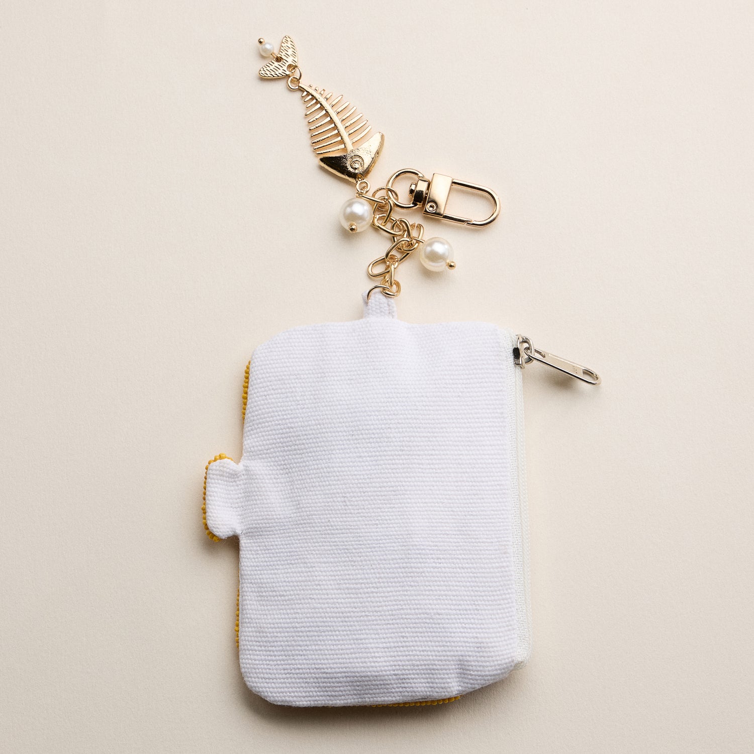 Beaded Sardine Coin Purse Keychain – Handmade Bead Embellished Zipper Pouch with Charm