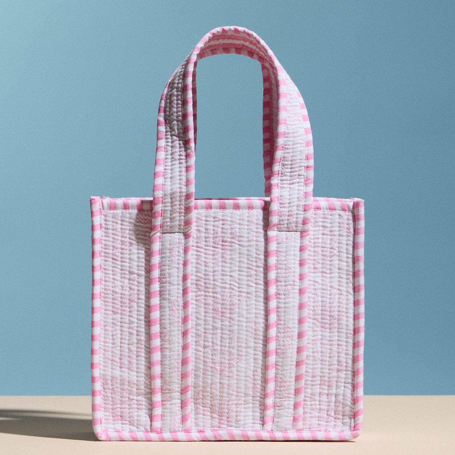 Pink Shell Quilted Mini Tote Bag – Lightweight Floral Striped Everyday Handbag