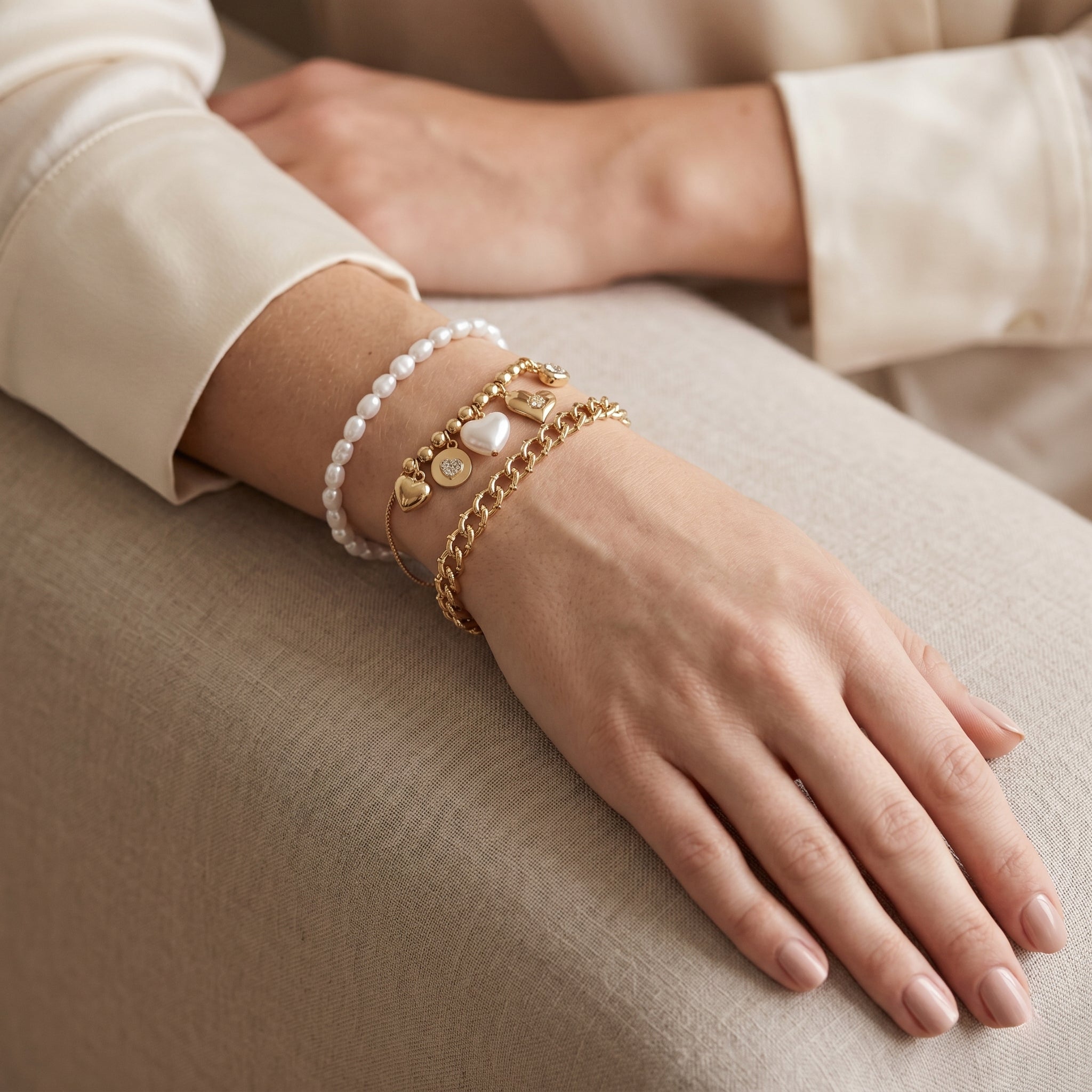 Metal Pearl Heart Charm Bracelet Set | Layered Style