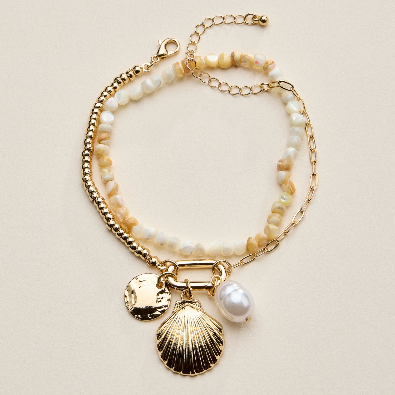 Beaded Shell Charm Bracelet for Women – Multicolor Bead Bracelet with Pearl & Gold Charms