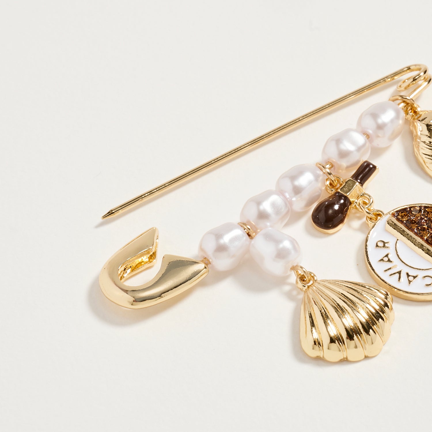 Gold Tone Pearl & Caviar Charm Safety Pin Brooch - Frem