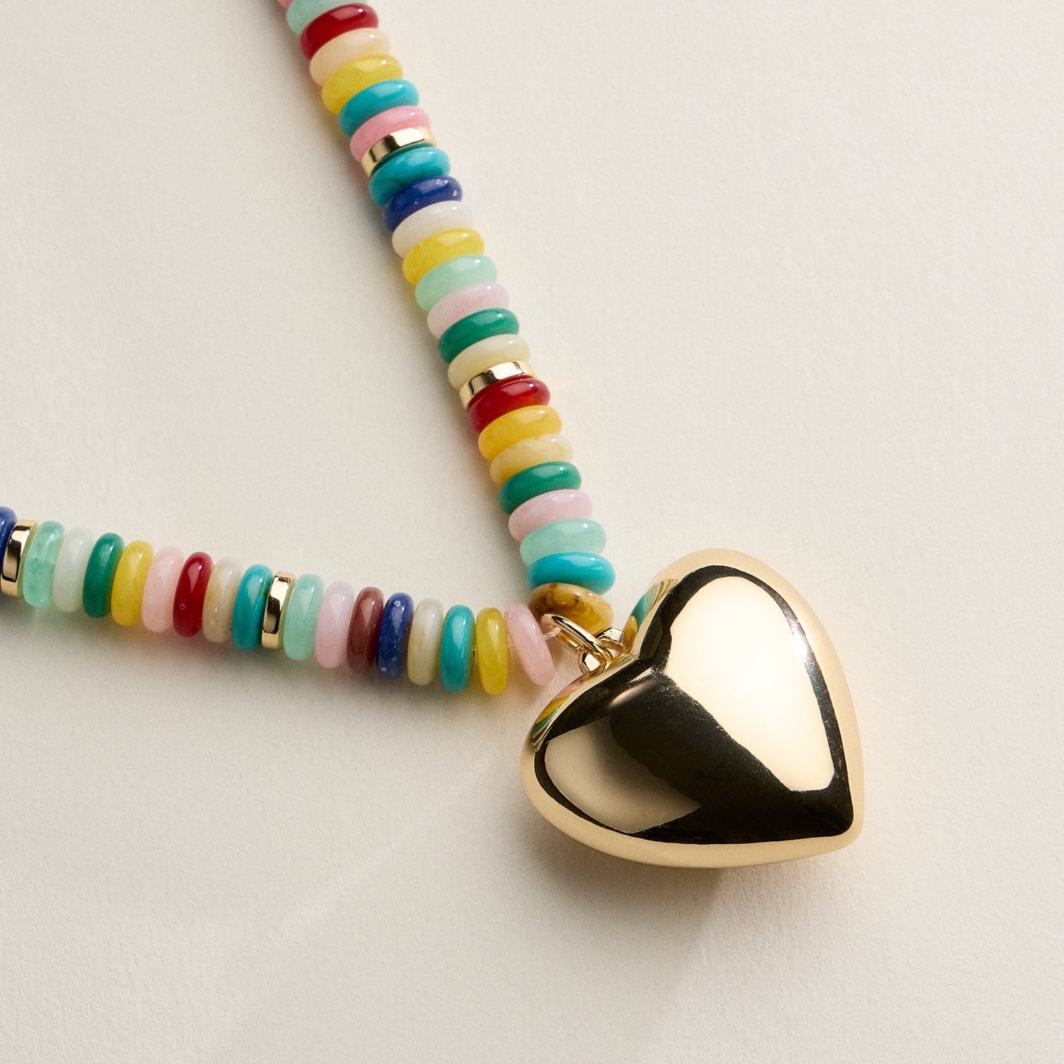 Gold Heart Pendant Beaded Necklace – Colorful Stone Choker with Adjustable Chain - Frem