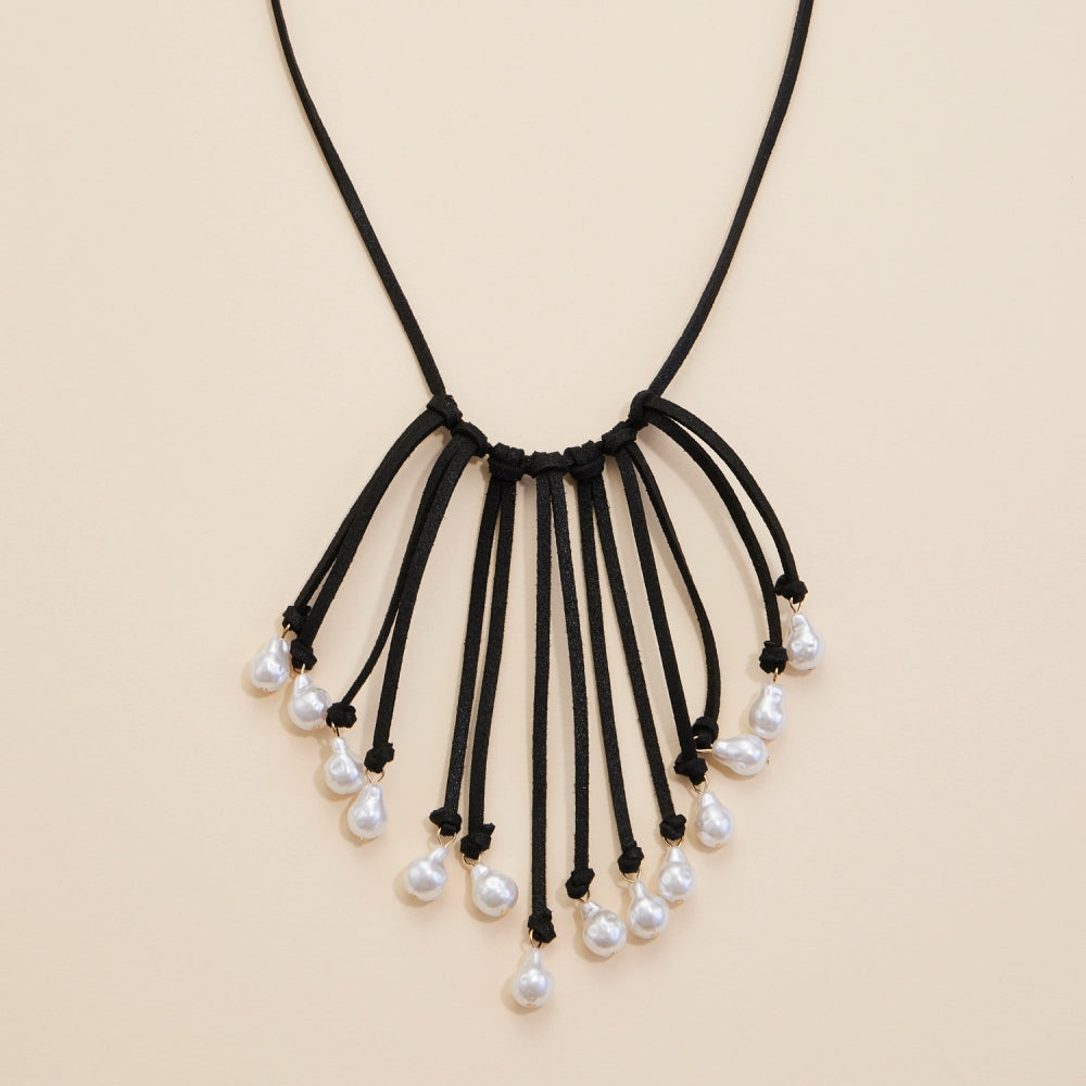 Fringed Freshwater Pearl | Necklace