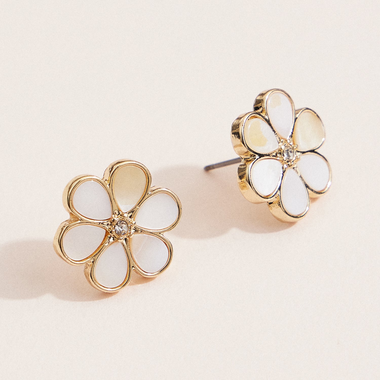 Daisy Stud Earrings with Mother of Pearl Inlay