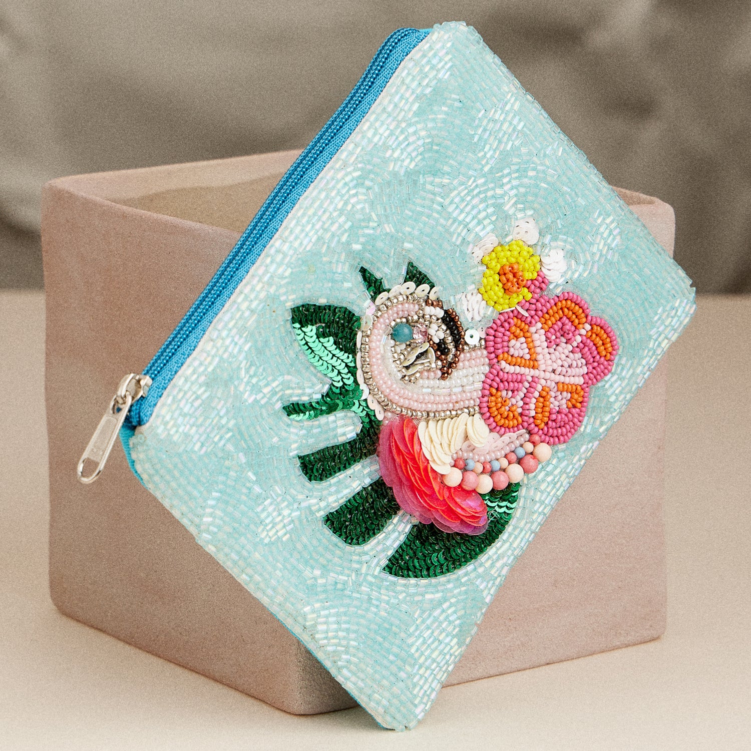Beaded Flamingo Travel Pouch – Tropical Sequin Coin Purse with Palm and Floral Design