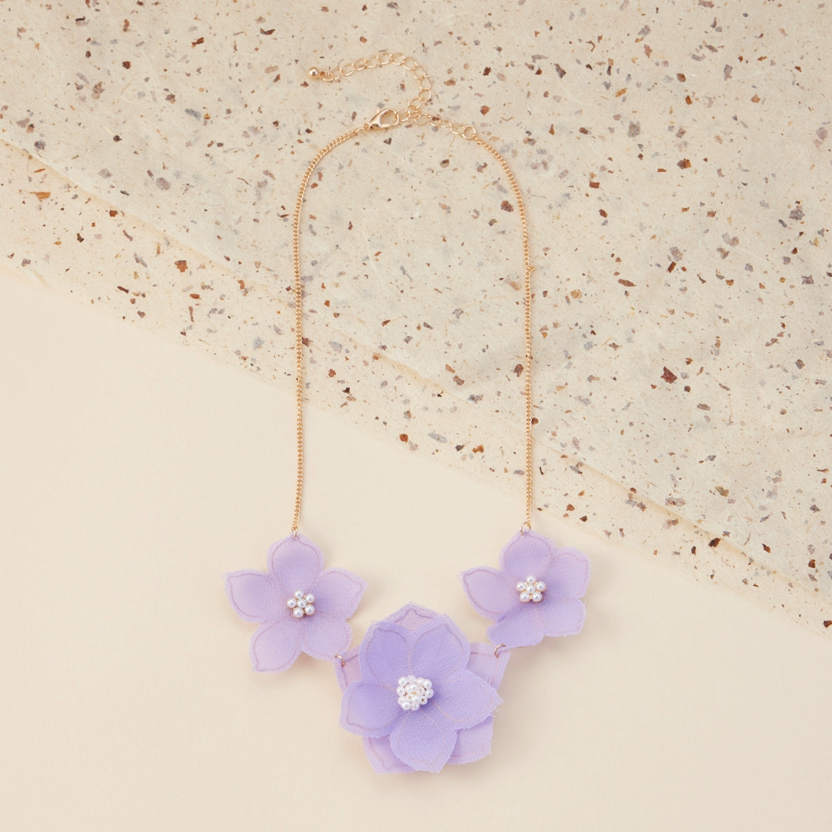 Floral Fabric Charm Short Necklace