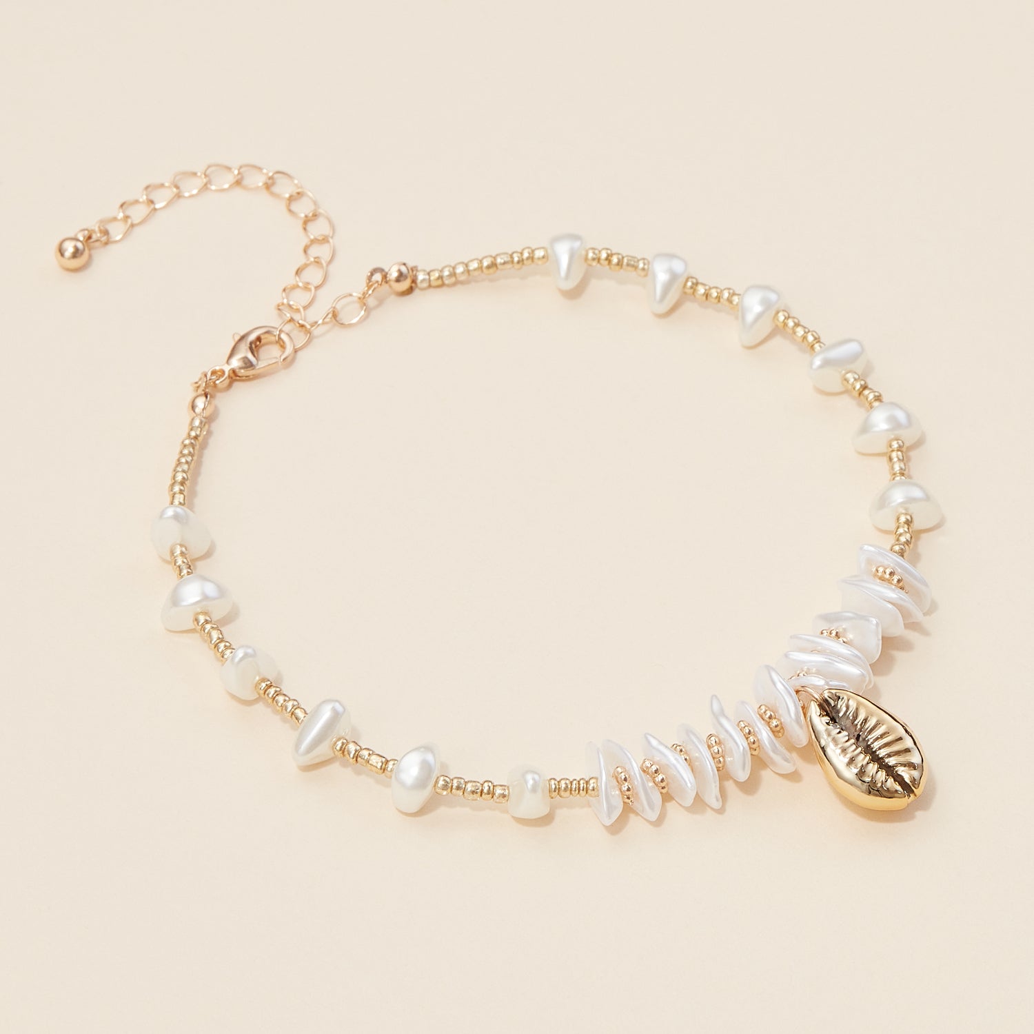 Shell Charm Seed Beaded Bracelet