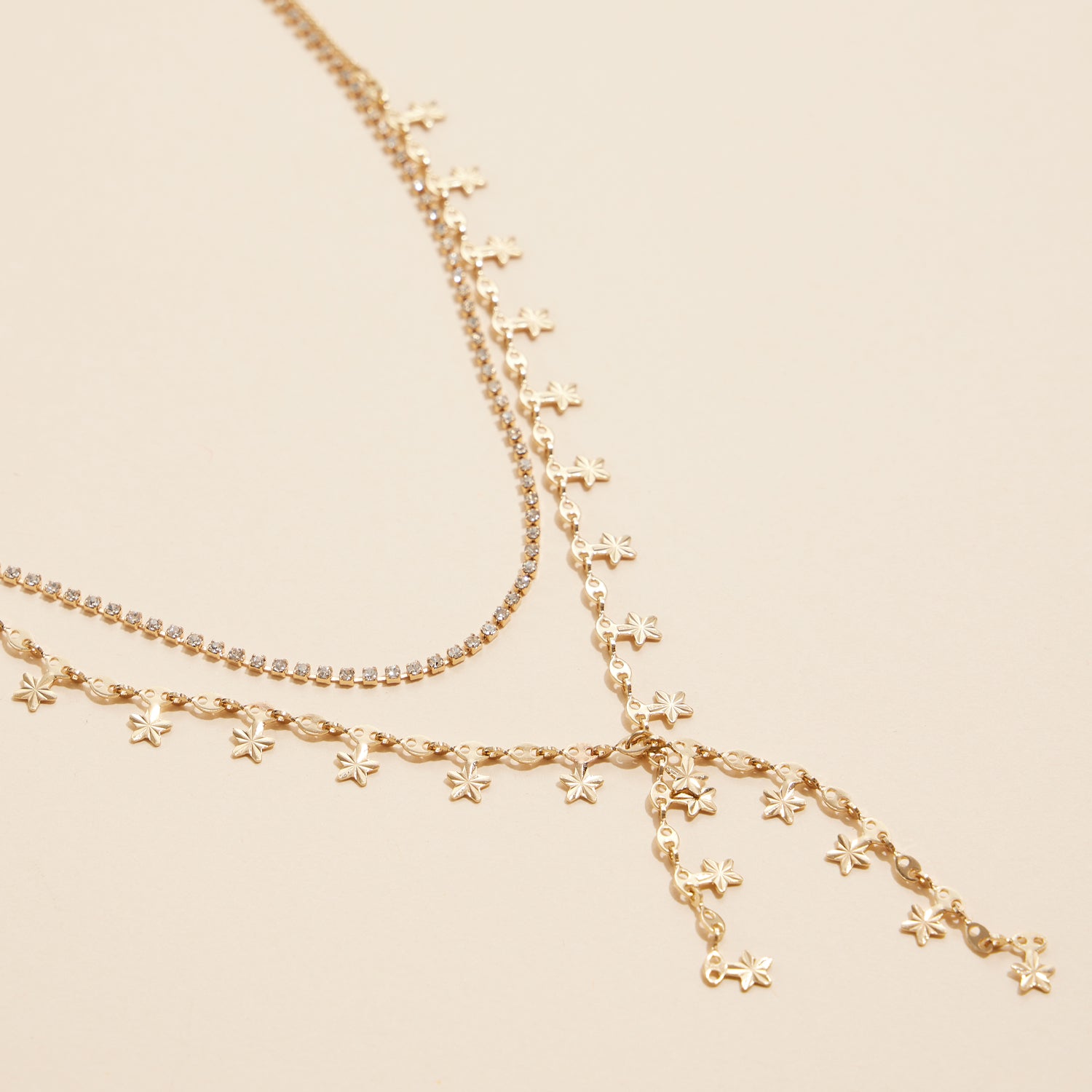 Elegant Star Layered Necklace with Crystal Details