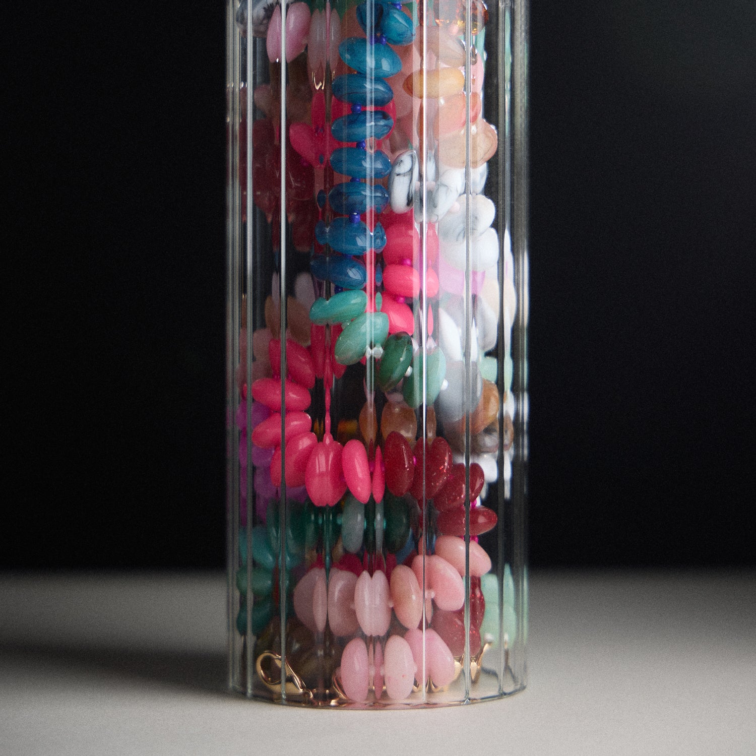Gradient Resin Oval Bead Necklace in Sculpted Disc Design