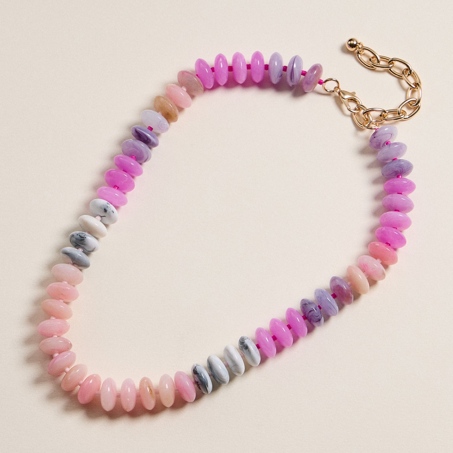 Gradient Resin Oval Bead Necklace in Sculpted Disc Design