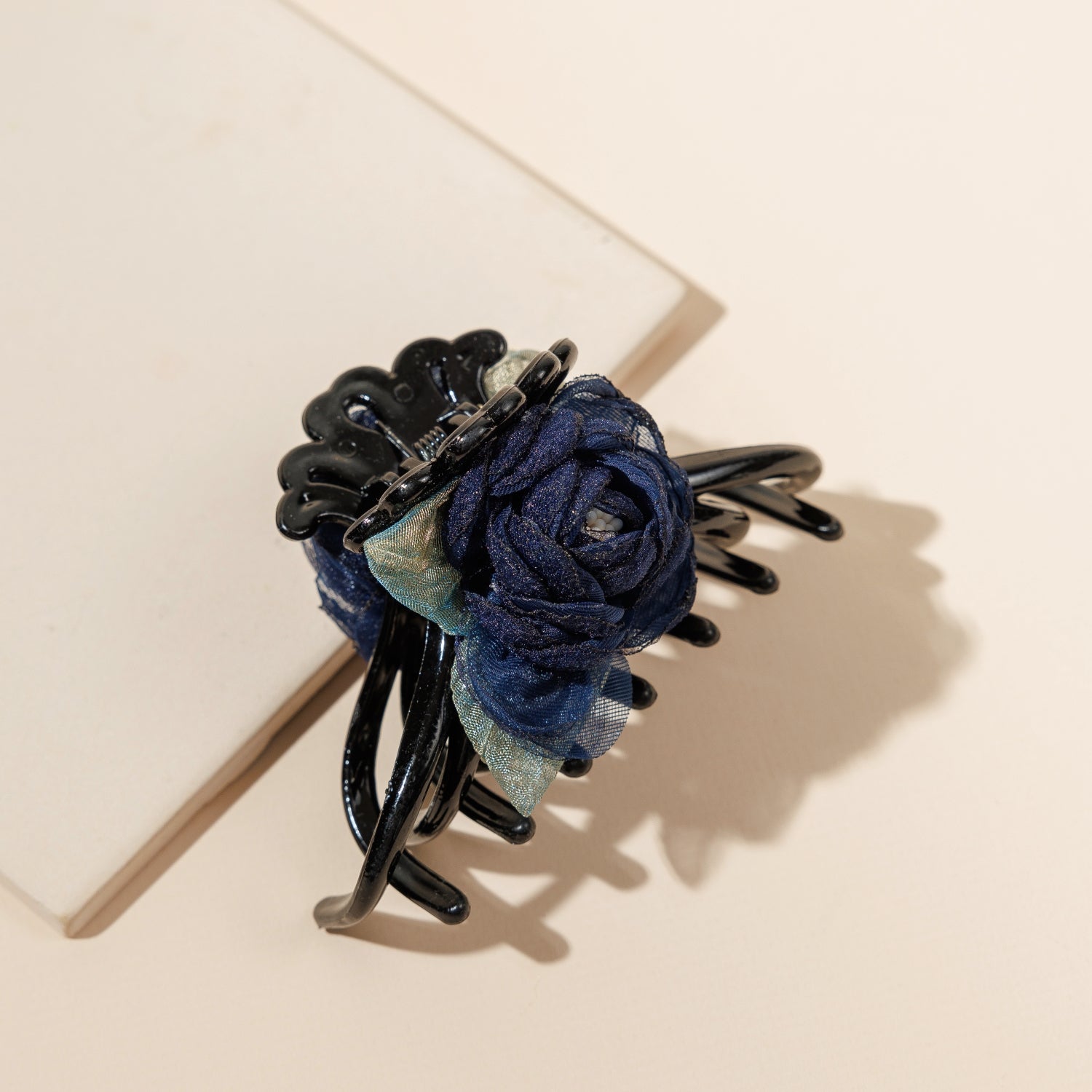 Vintage Flower Seed Hair Claw