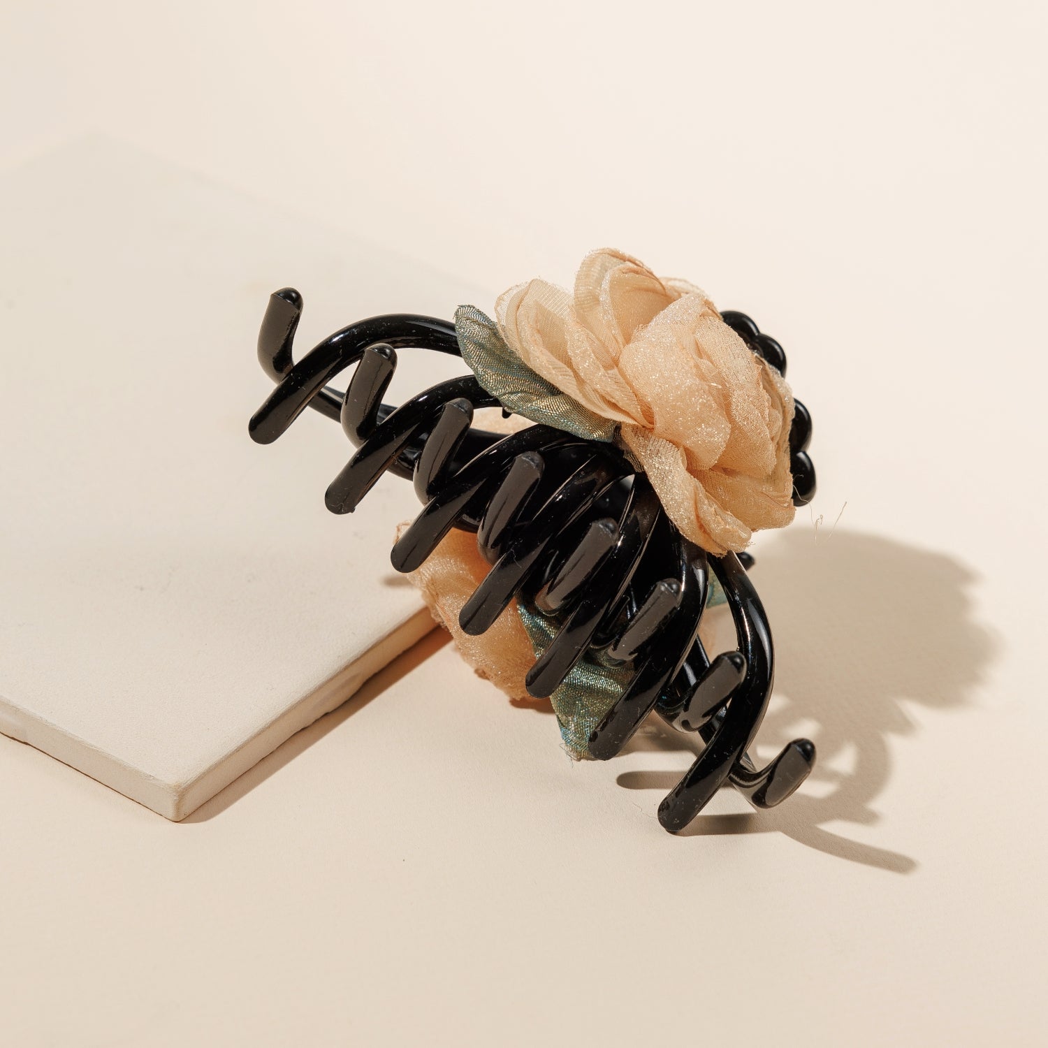Vintage Flower Seed Hair Claw