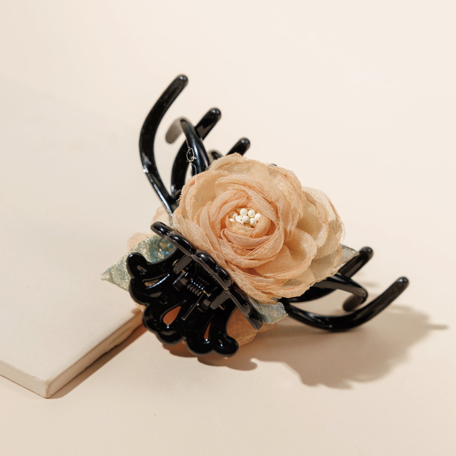 Vintage Flower Seed Hair Claw