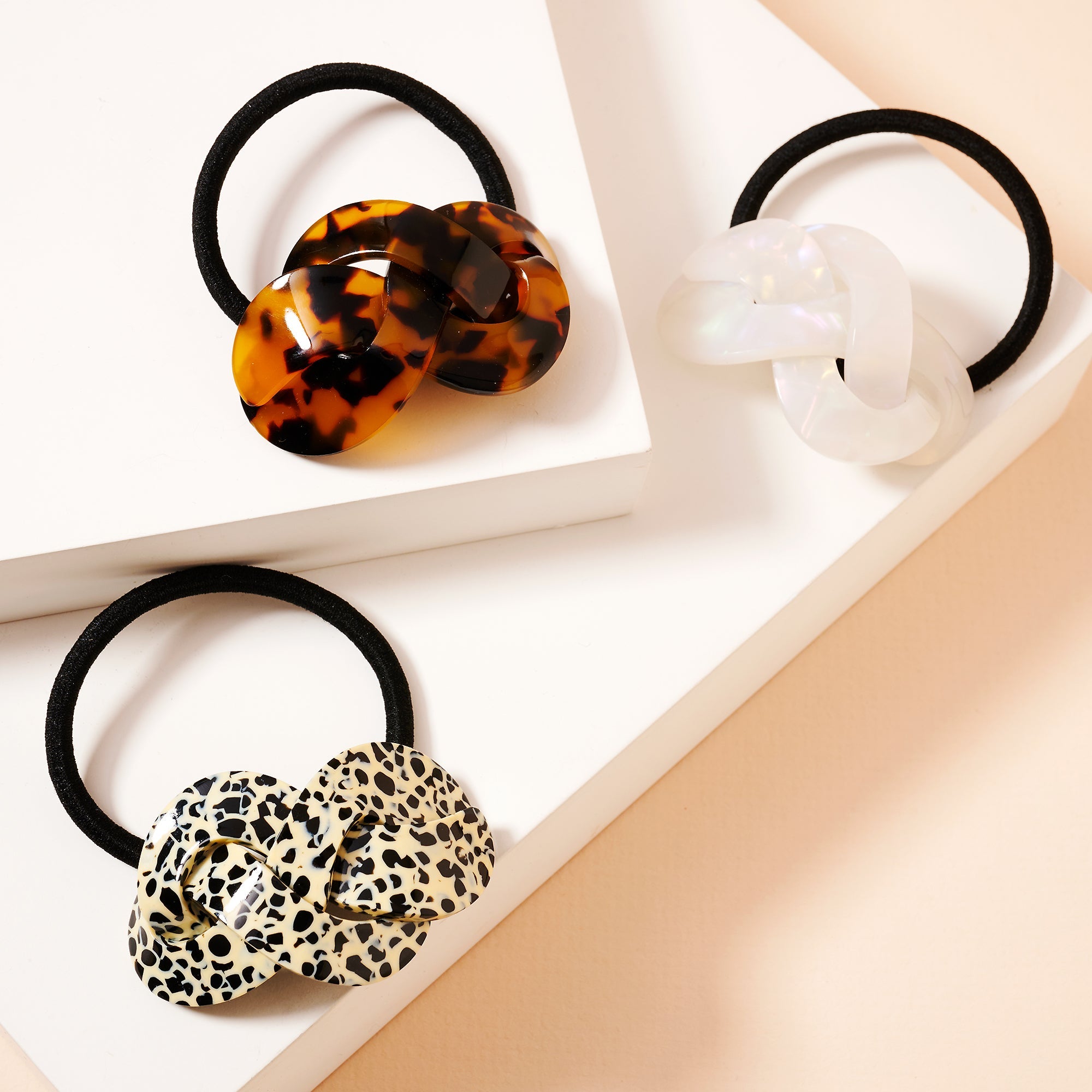 Elegant Twist Tortoise Hair Tie