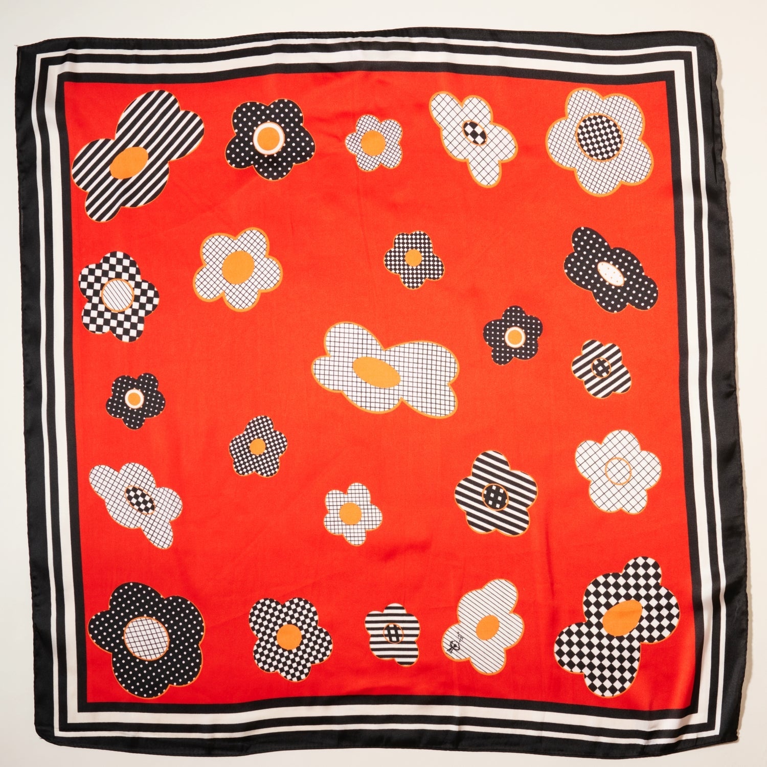 Elegant Flower Pattern Square Scarf
