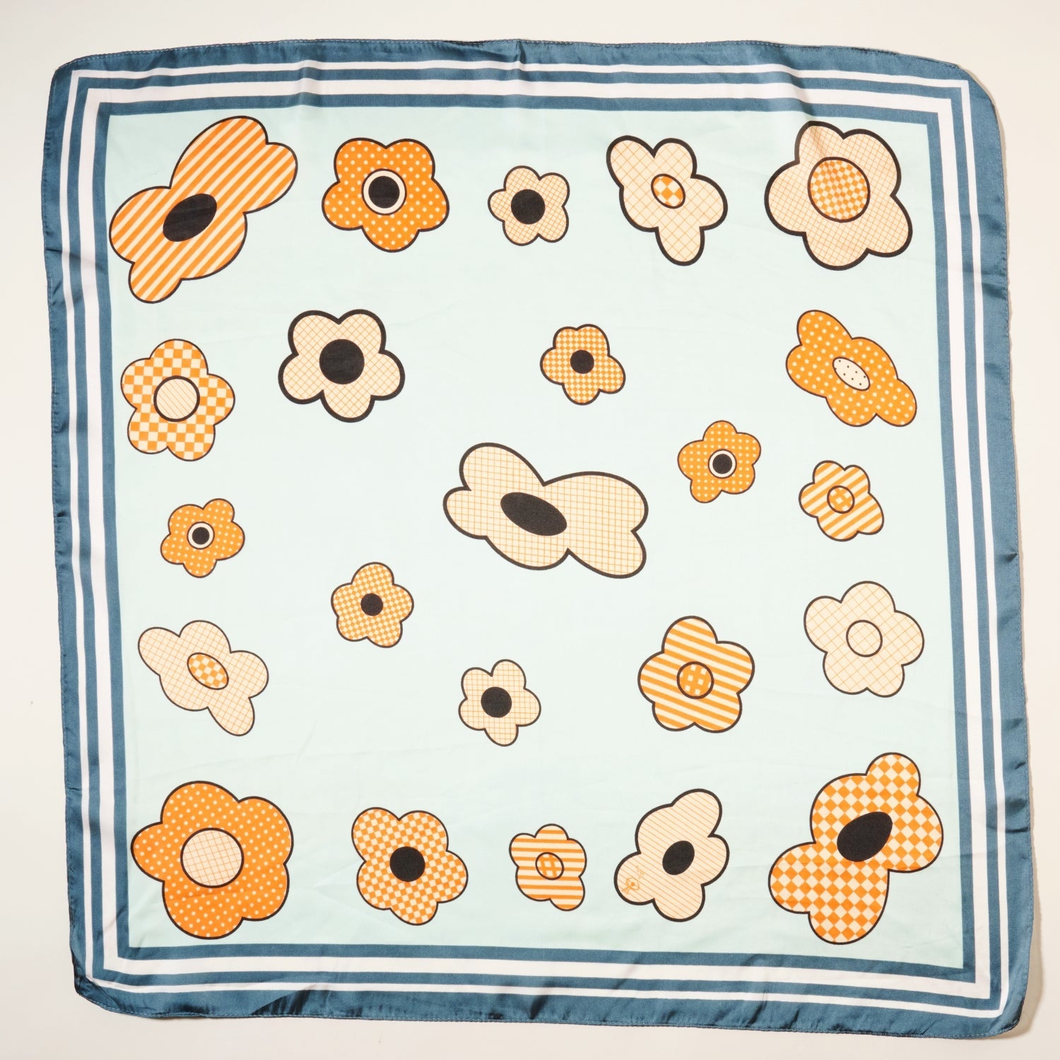 Elegant Flower Pattern Square Scarf