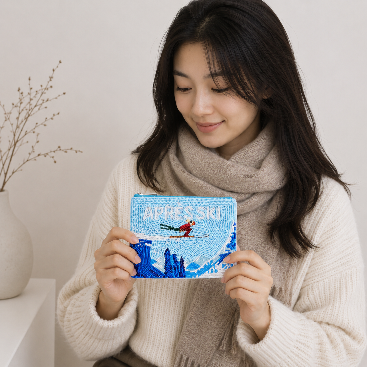 Seed Beaded Skier Coin Pouch | Après Ski Zip Pouch