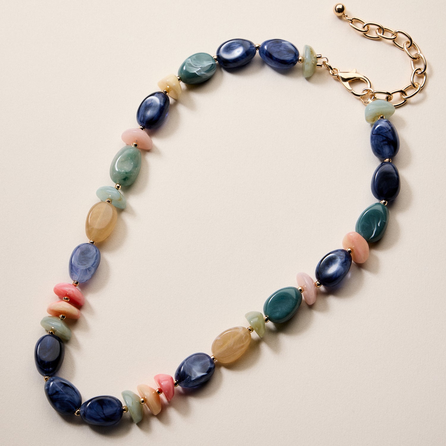 Organic Resin Bead Necklace – Colorful Chunky Beaded Statement Chain with Gold Accents, Adjustable Length