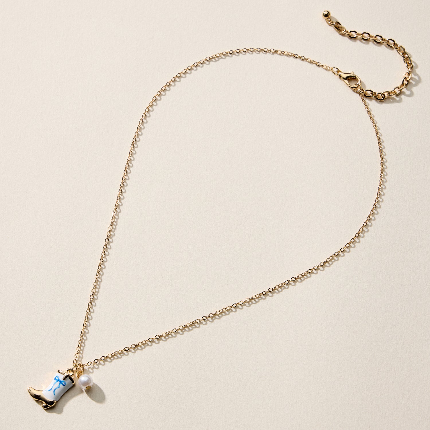 Boot Enamel Necklace – Cowboy Boot Pendant with Printed Detail & Pearl Accent - Frem