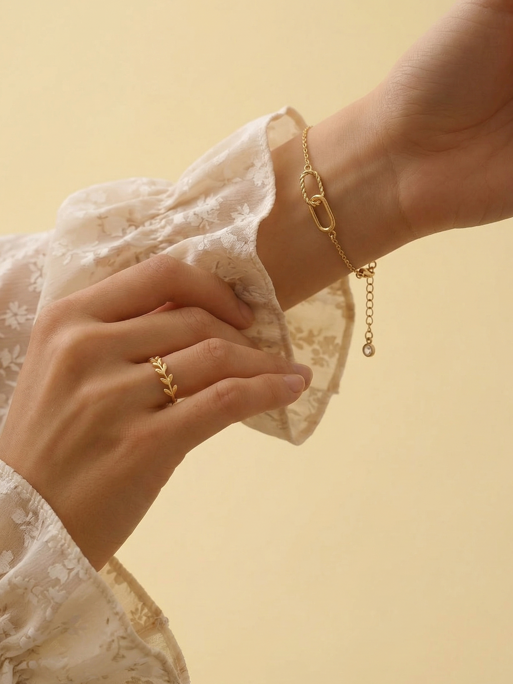 18K Gold Filled Paperclip Link Bracelet