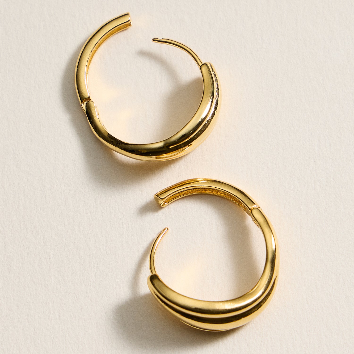 Gold-Dipped Textured Hoop Earrings – Modern Layered Design, Made in Korea