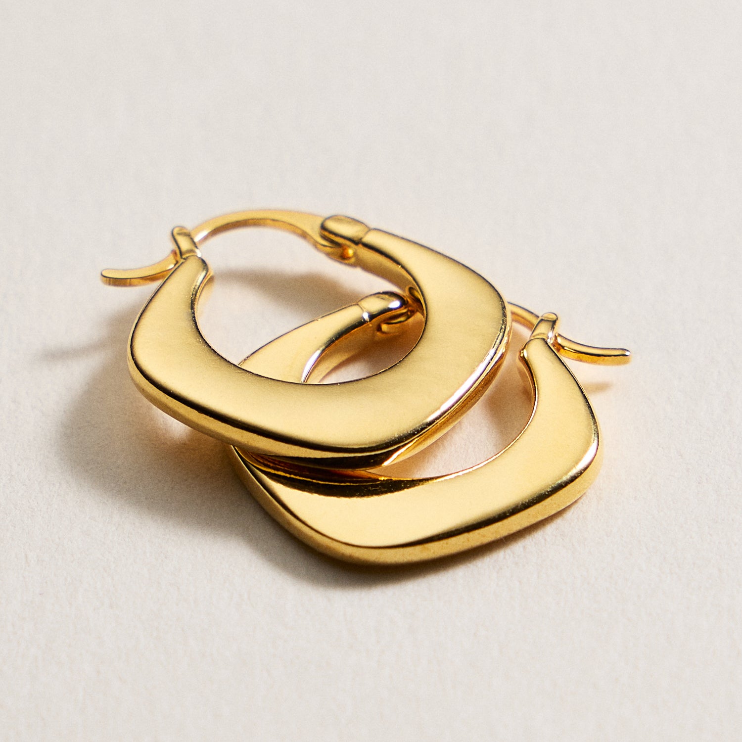 Gold-Dipped Modern Sculpted Hoop Earrings – Made in Korea