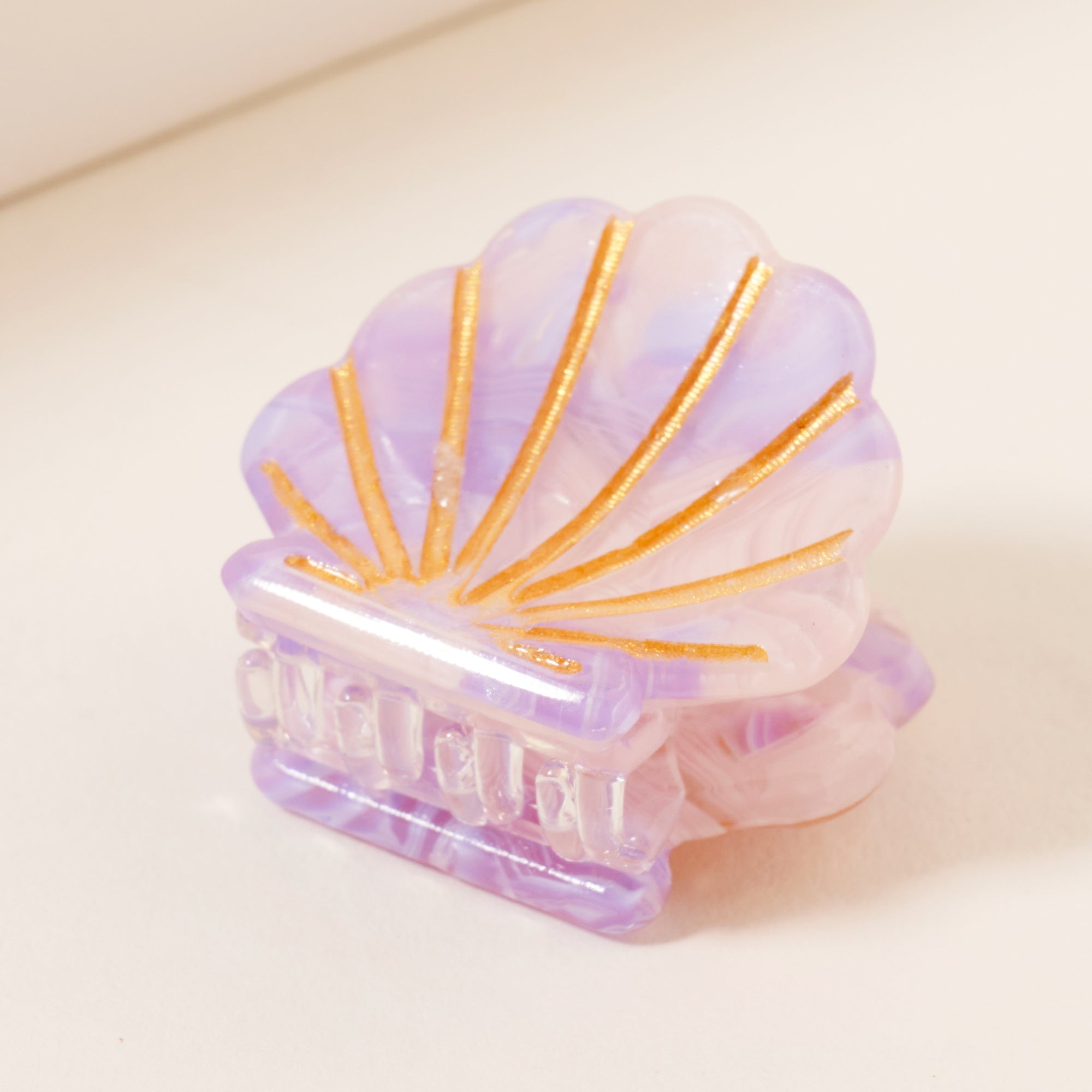 Delicate Mini Seashell Hair Clip Set