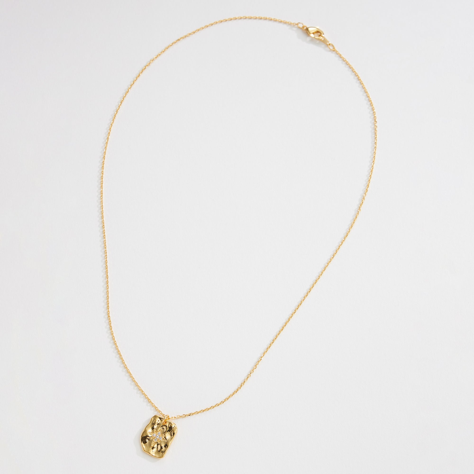 Gold Dipped Hammered Starburst Pendant Necklace - Frem