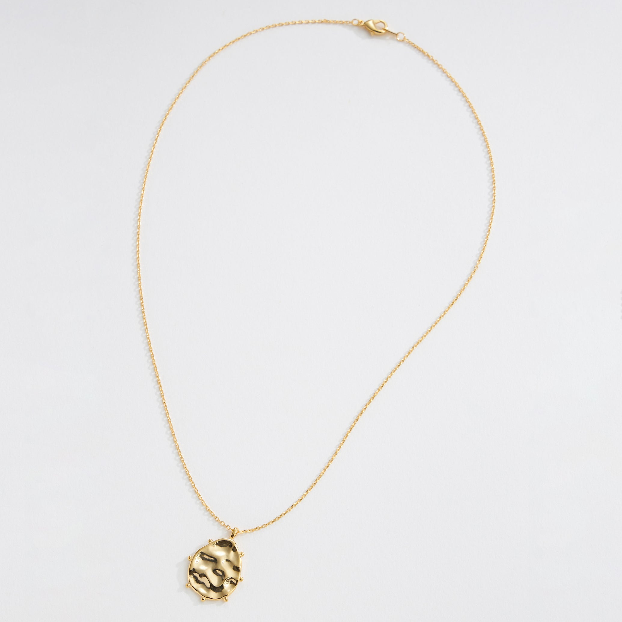 Gold Dipped Hammered Pendant Necklace - Frem