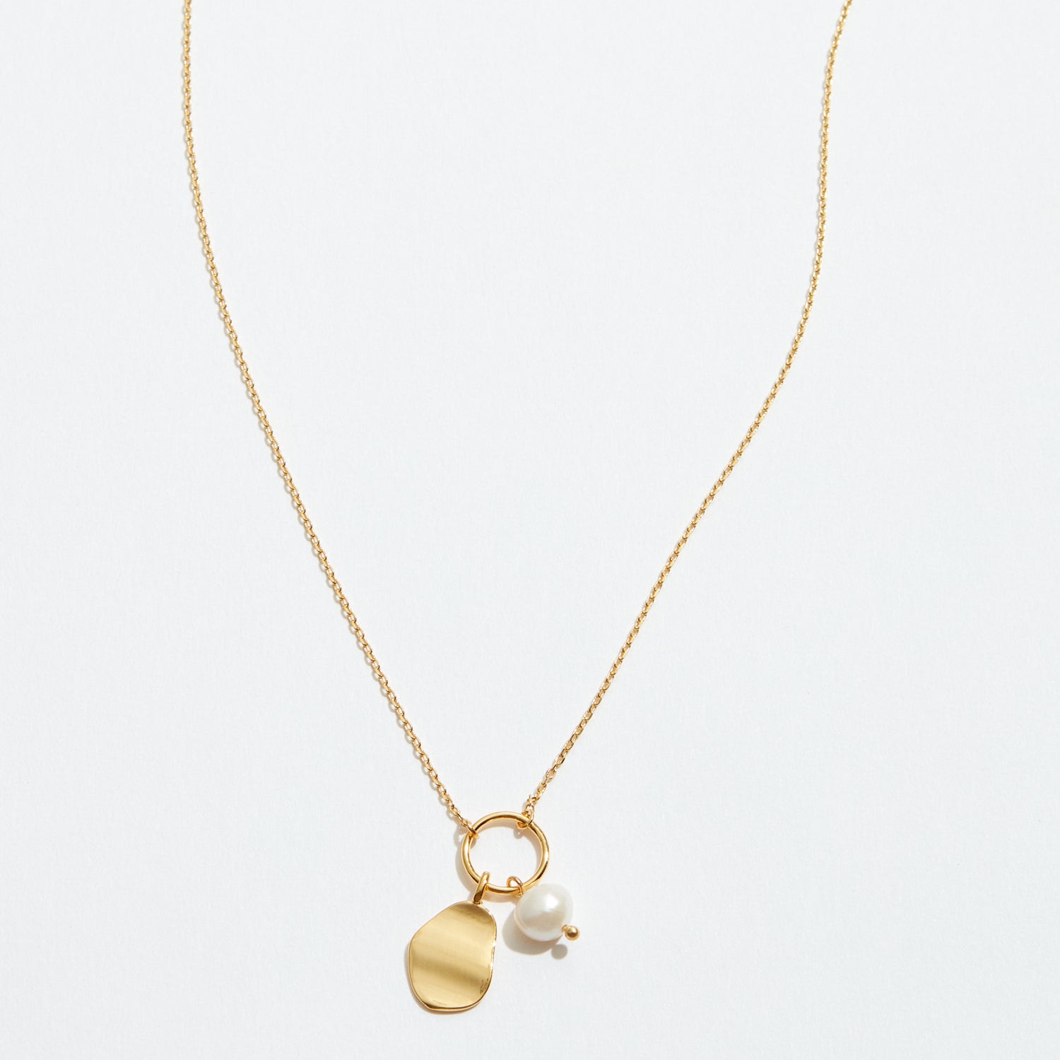 Gold Dipped Organic Oval Charm and Pearl Necklace - Frem