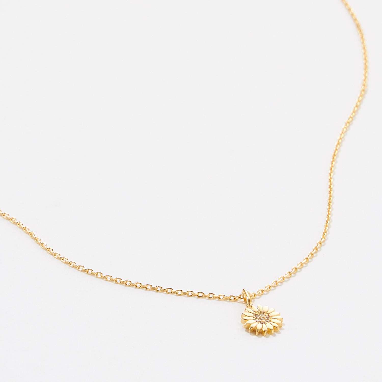 Gold Dipped Flower Necklace with Stone - Frem
