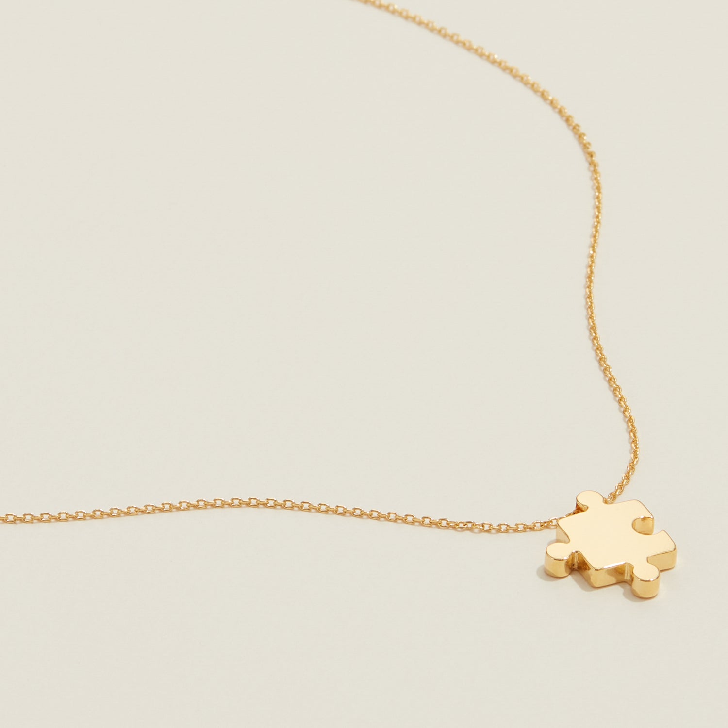 Gold Dipped Jigsaw Puzzle Pendant Necklace - Frem