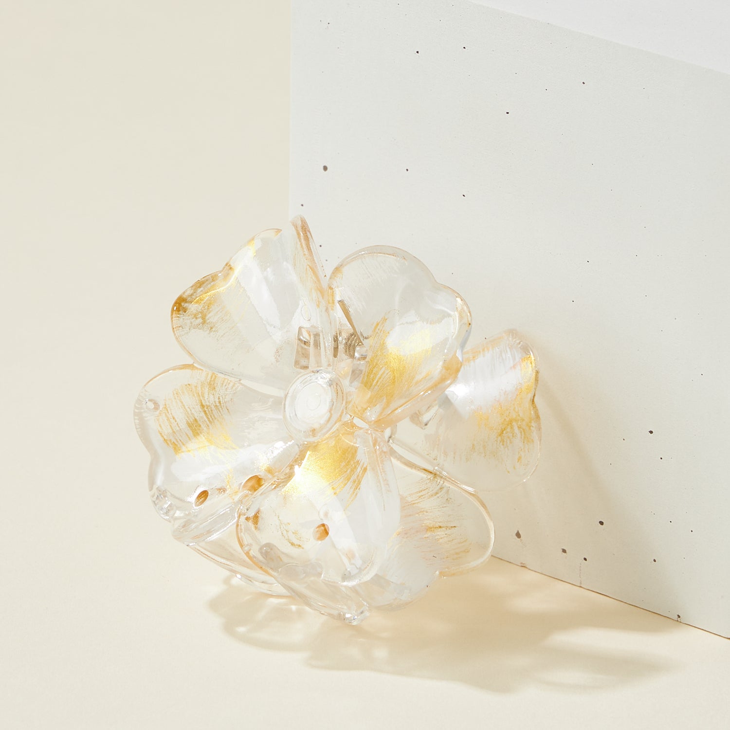 Gold Painted Flower Claw Hair Clips - Frem