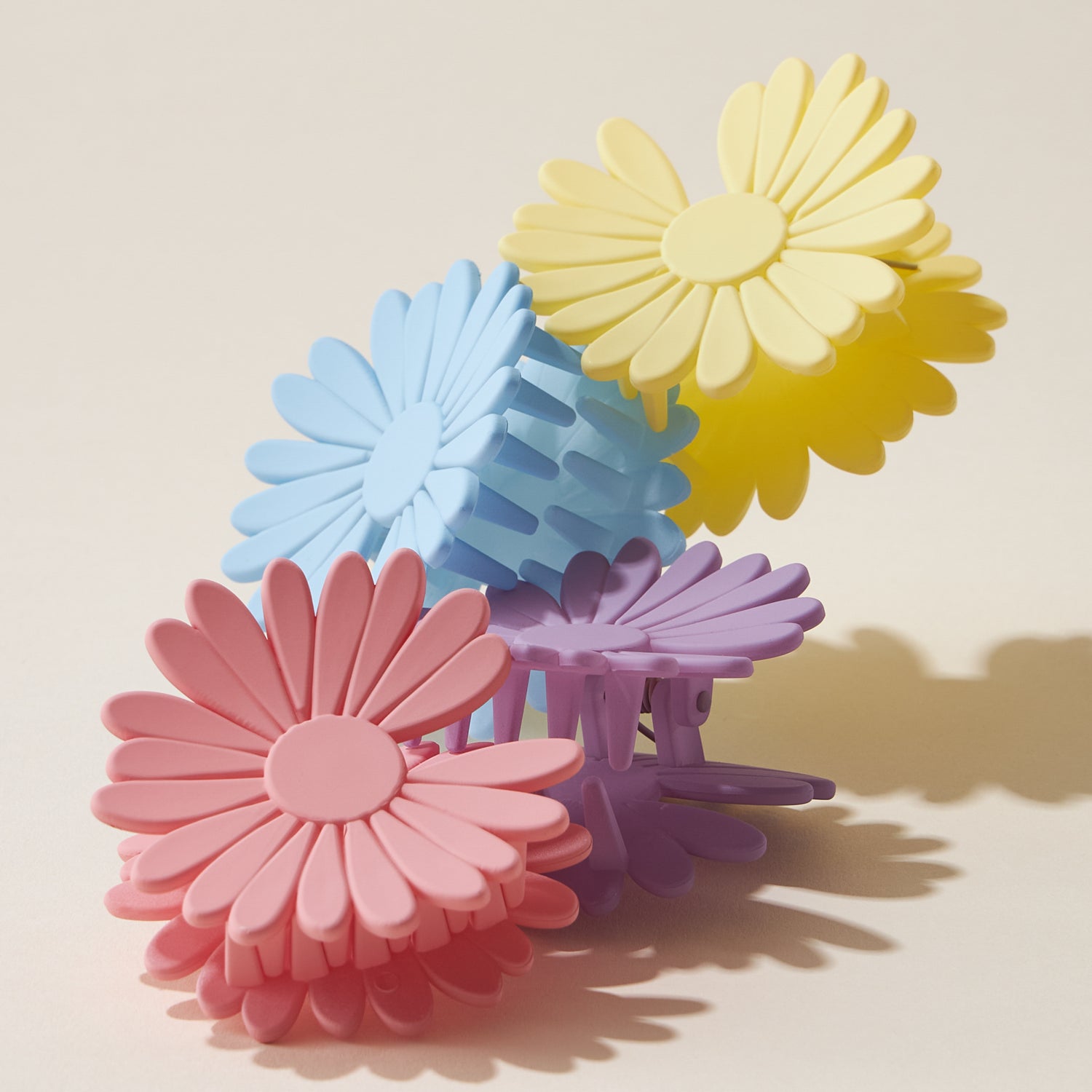 Rubber Coated Flower Claw Hair Clips - Frem