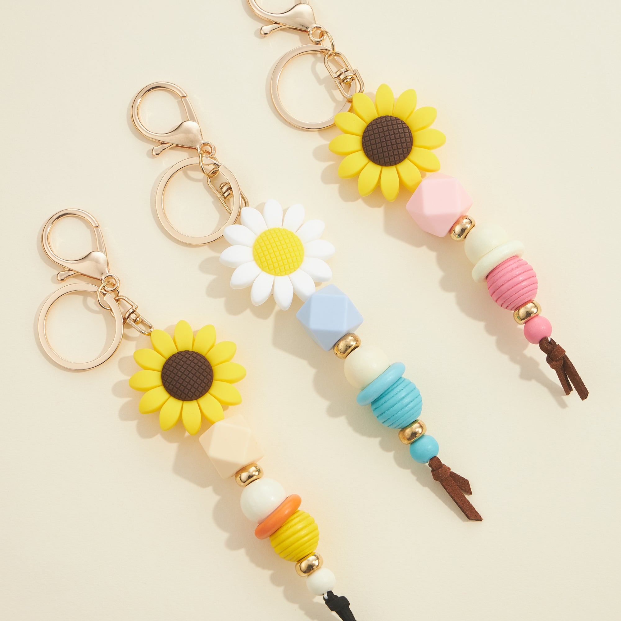 daisy keychain