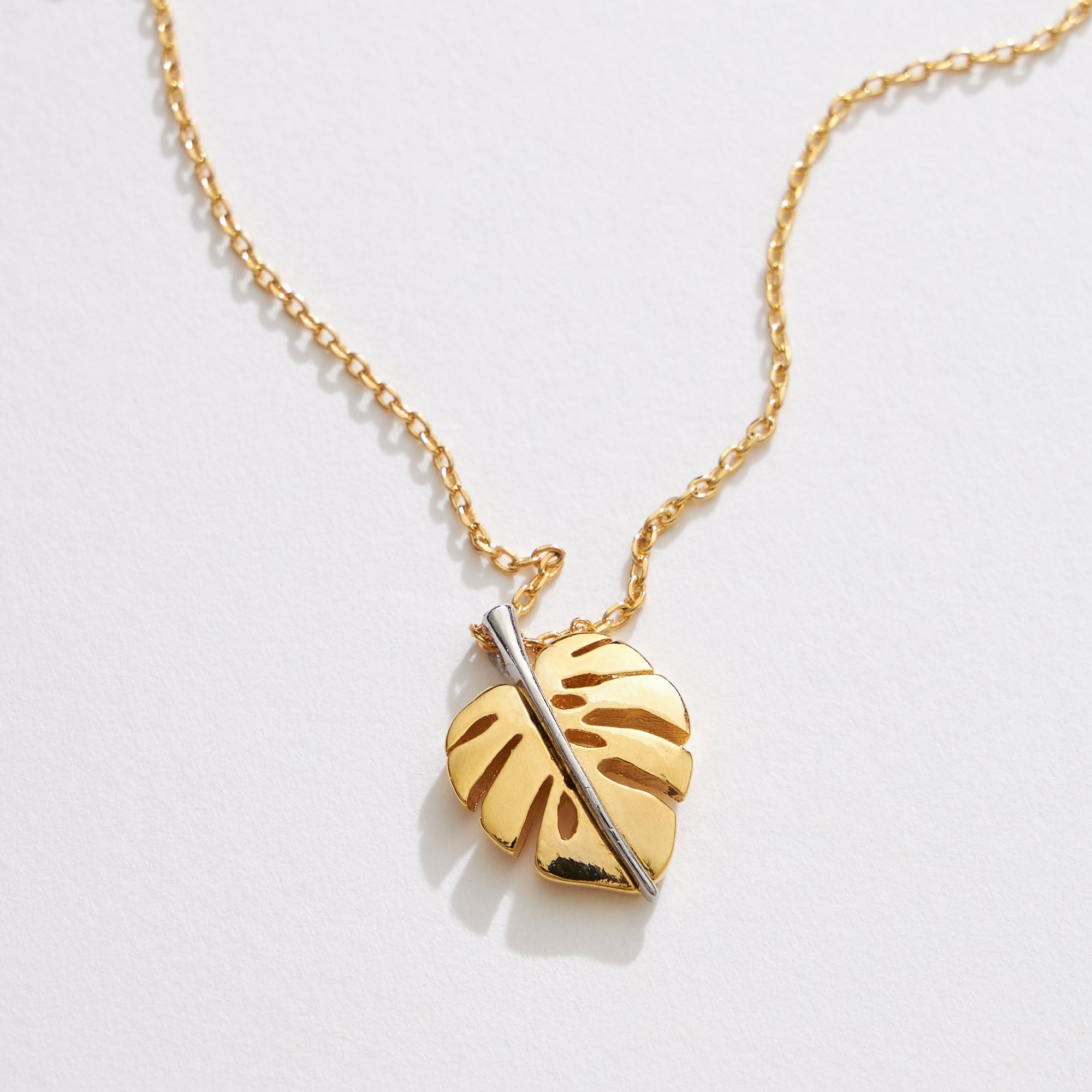 Gold Dipped Two Tone Tropical Leaf Necklace - Frem